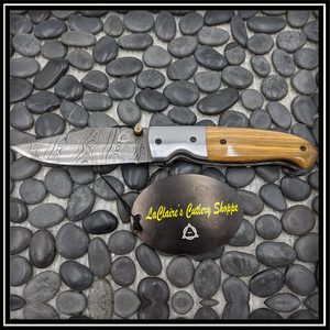 Large Folder Knife